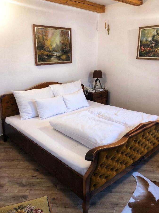 Garni Hotel Oblacinsko Jezero Oblacina Exteriör bild